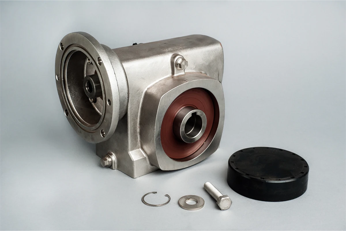 Ring, bolt and washer supplied for mounting to customer shaft. Seal plug for protection of rotating output shaft.